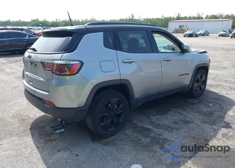 2018 Jeep Compass Altitude Fwd from USA, damaged, VIN 3C4NJCBB8JT368109